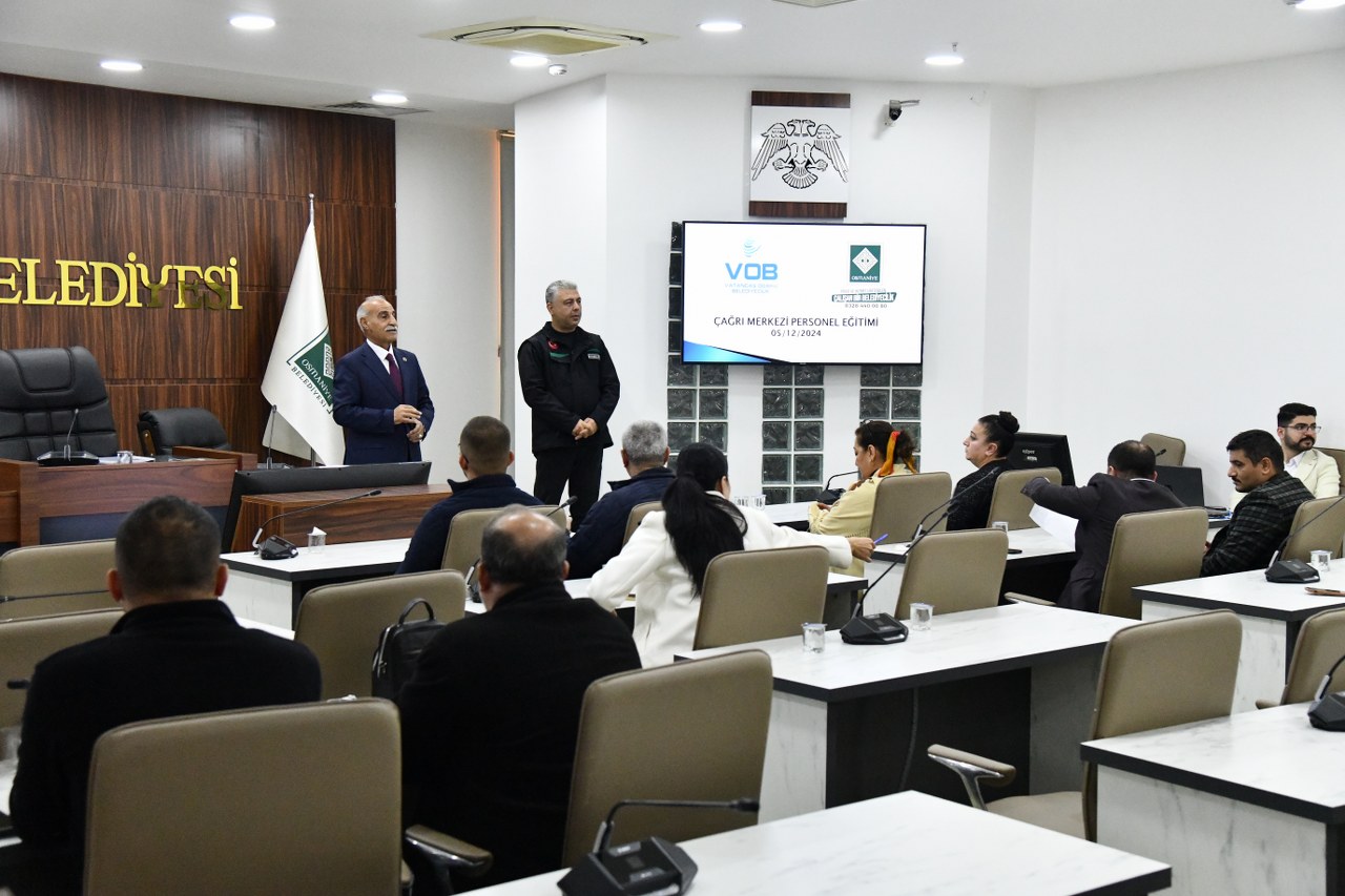 Osmaniye Belediyesi, halkla ilişkiler konusunda hizmet içi eğitim semineri düzenledi