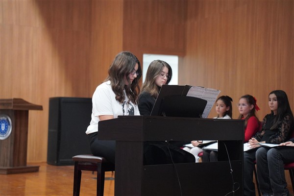 Orhangazi’de piyano kursu öğrencileri resital verdi