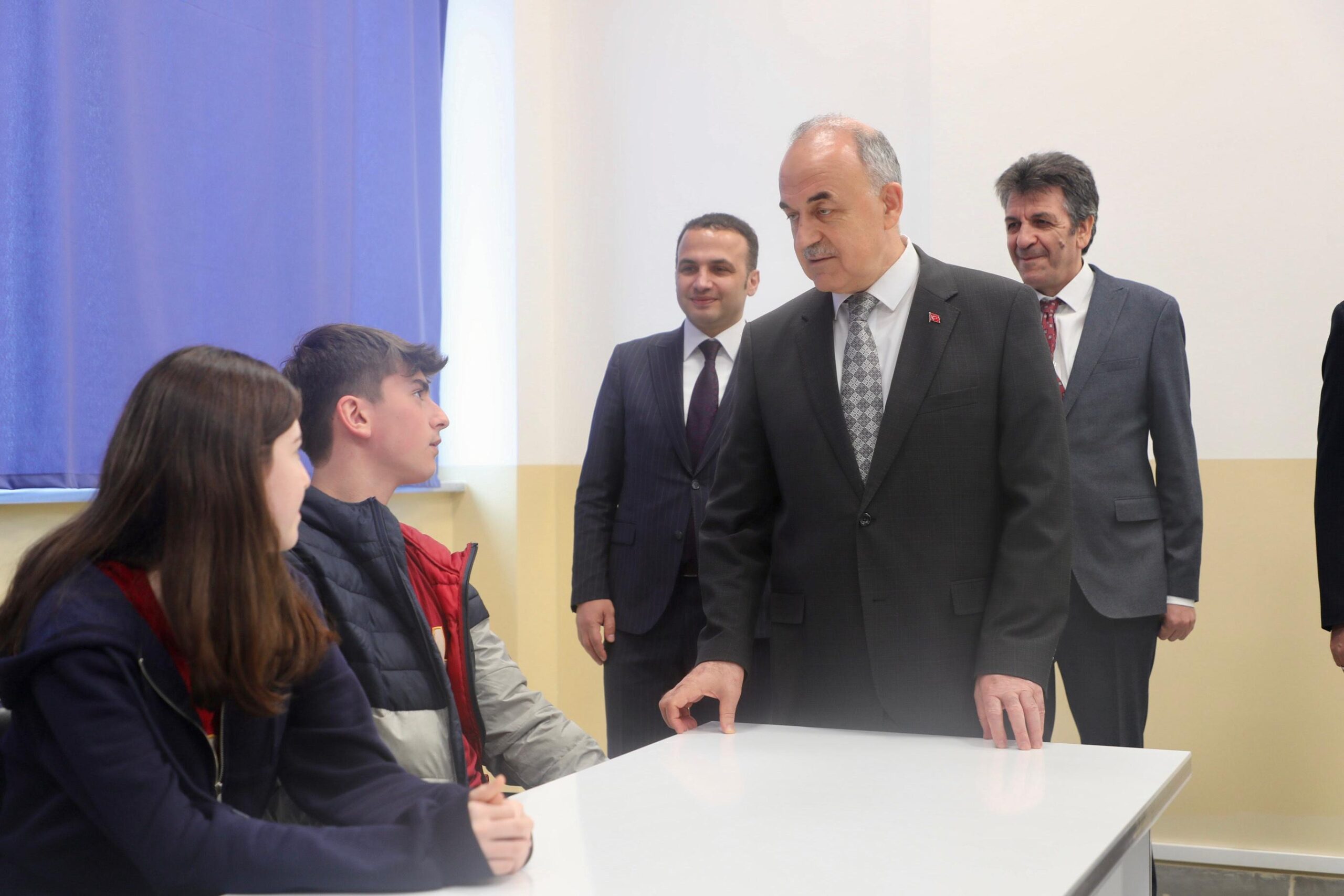 Vali Erol, Fatsa ve Korgan ilçelerindeki eğitim yatırımlarını inceledi