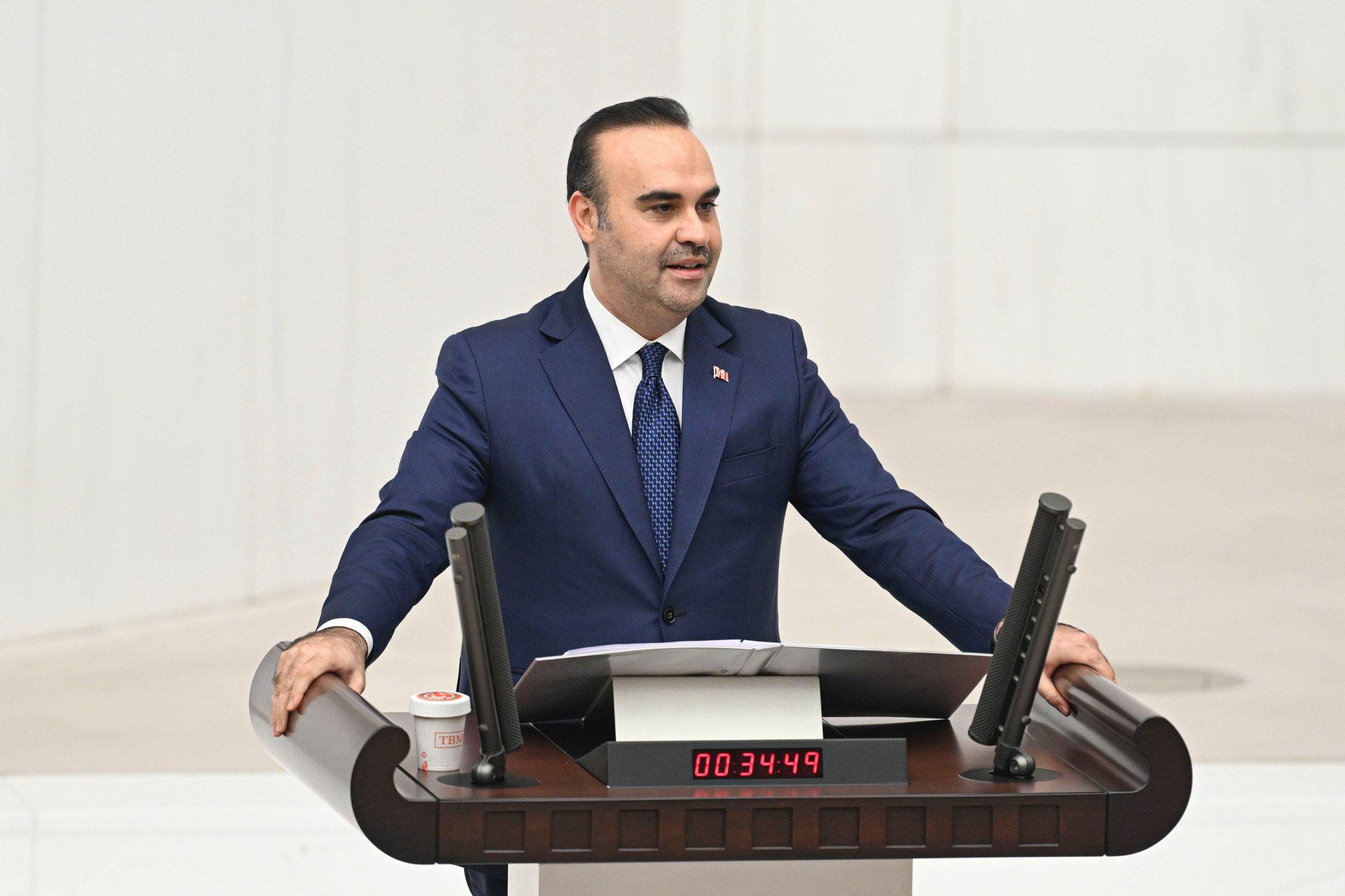 Bakan Kacır: Dünyanın en gelişmiş İHA’larını SİHA’larını ürettik