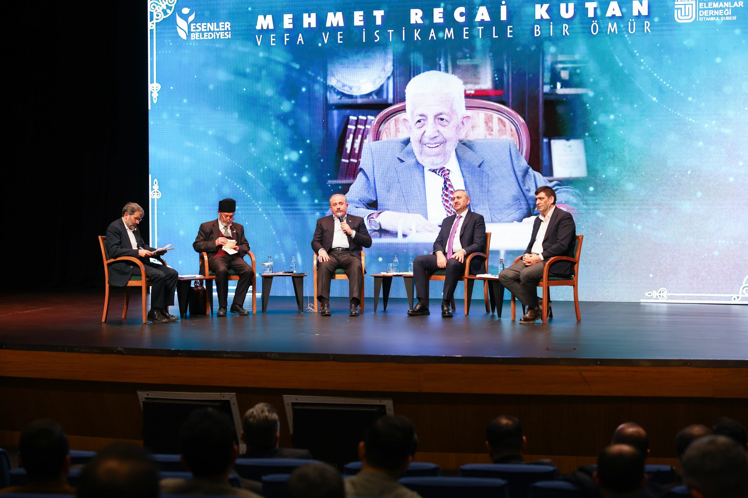 Saadet Partisi Kurucu Genel Başkanı Recai Kutan, Esenler’de anıldı