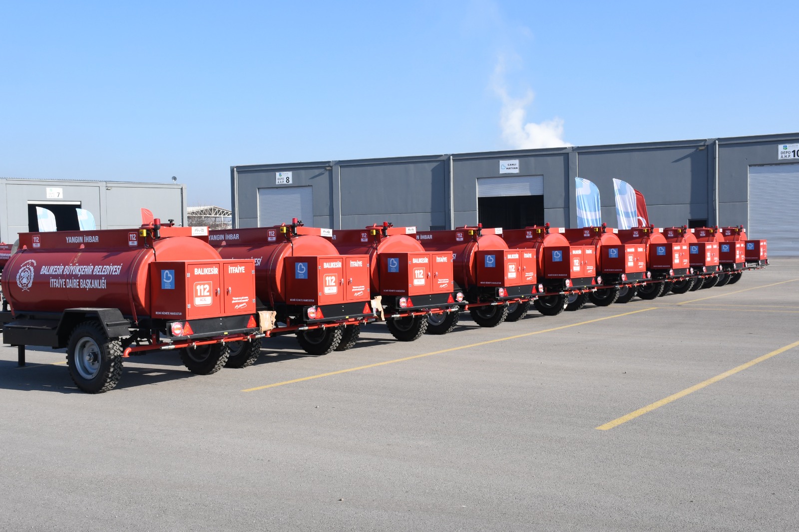 Balıkesir’de 30 çok maksatlı kırsal alan yangın römork temini sağlandı