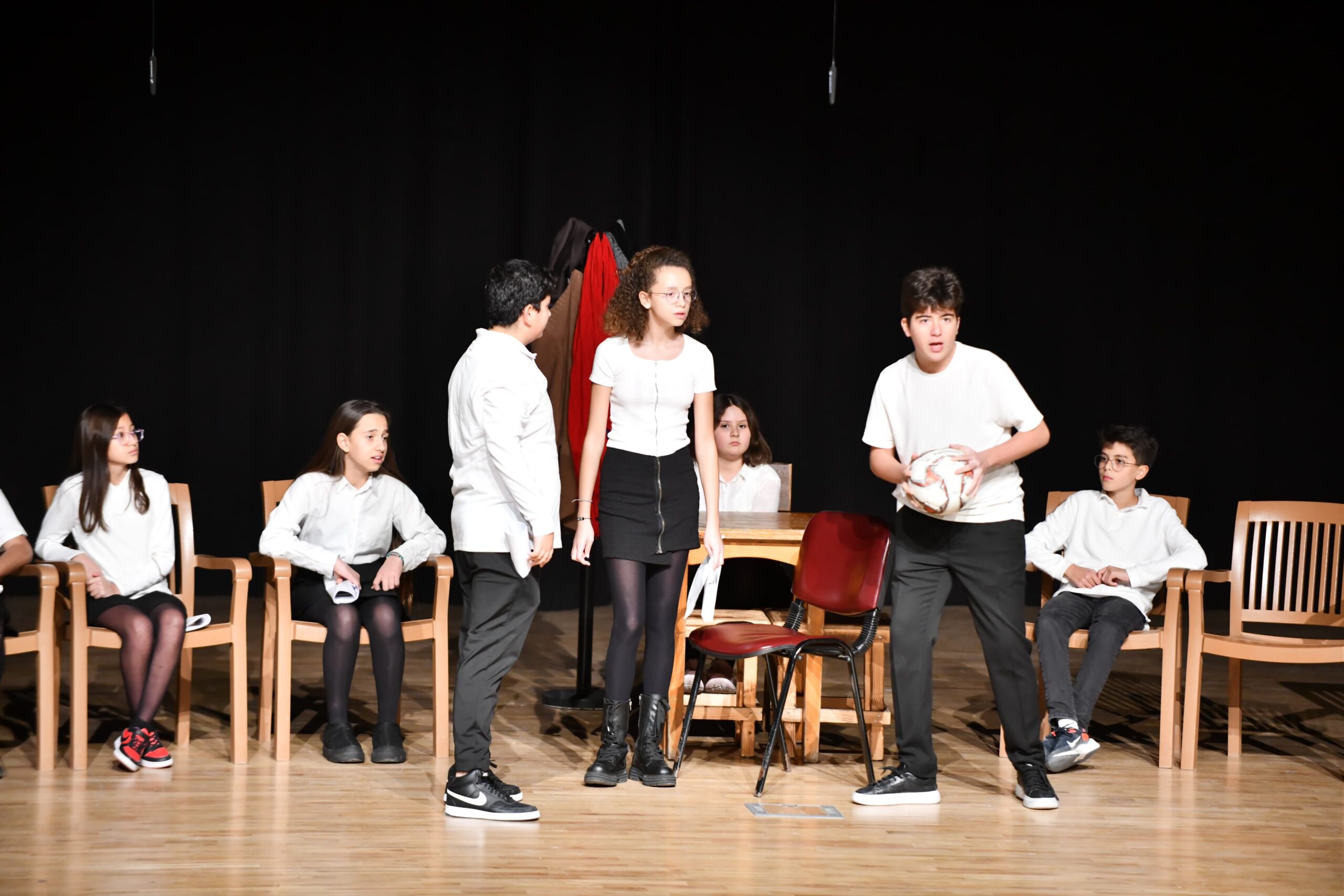 ÇBTT Gençlik Tiyatrosu oyunları büyük beğeni aldı