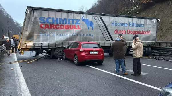 Bolu Dağı Tüneli'nde makas kazası! İstanbul yönü ulaşıma kapatıldı