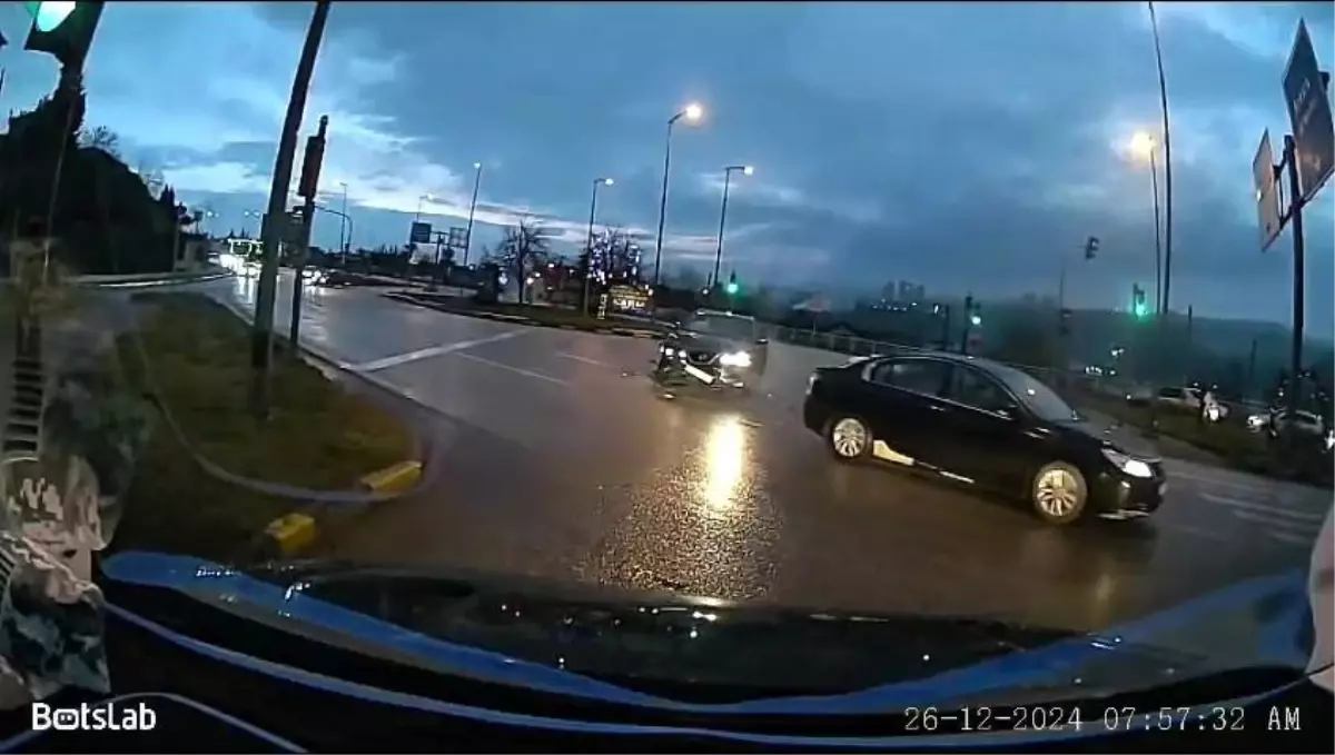 Karabük’te Trafik Kazaları Güvenlik Kameralarına Yansıdı