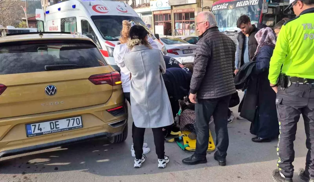 Bartın’da Yaya Kazası: Kadın Hastaneye Kaldırıldı