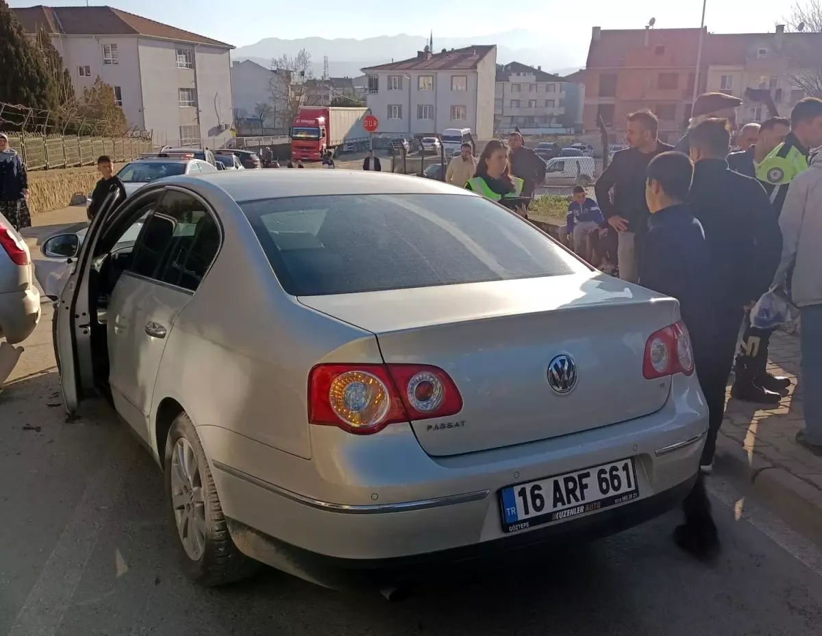Bursa İnegöl’de Trafik Kazası: 4 Yaralı
