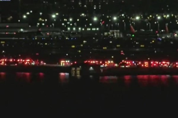 ABD’deki uçak kazasında arama ve kurtarma çalışmaları devam ediyor