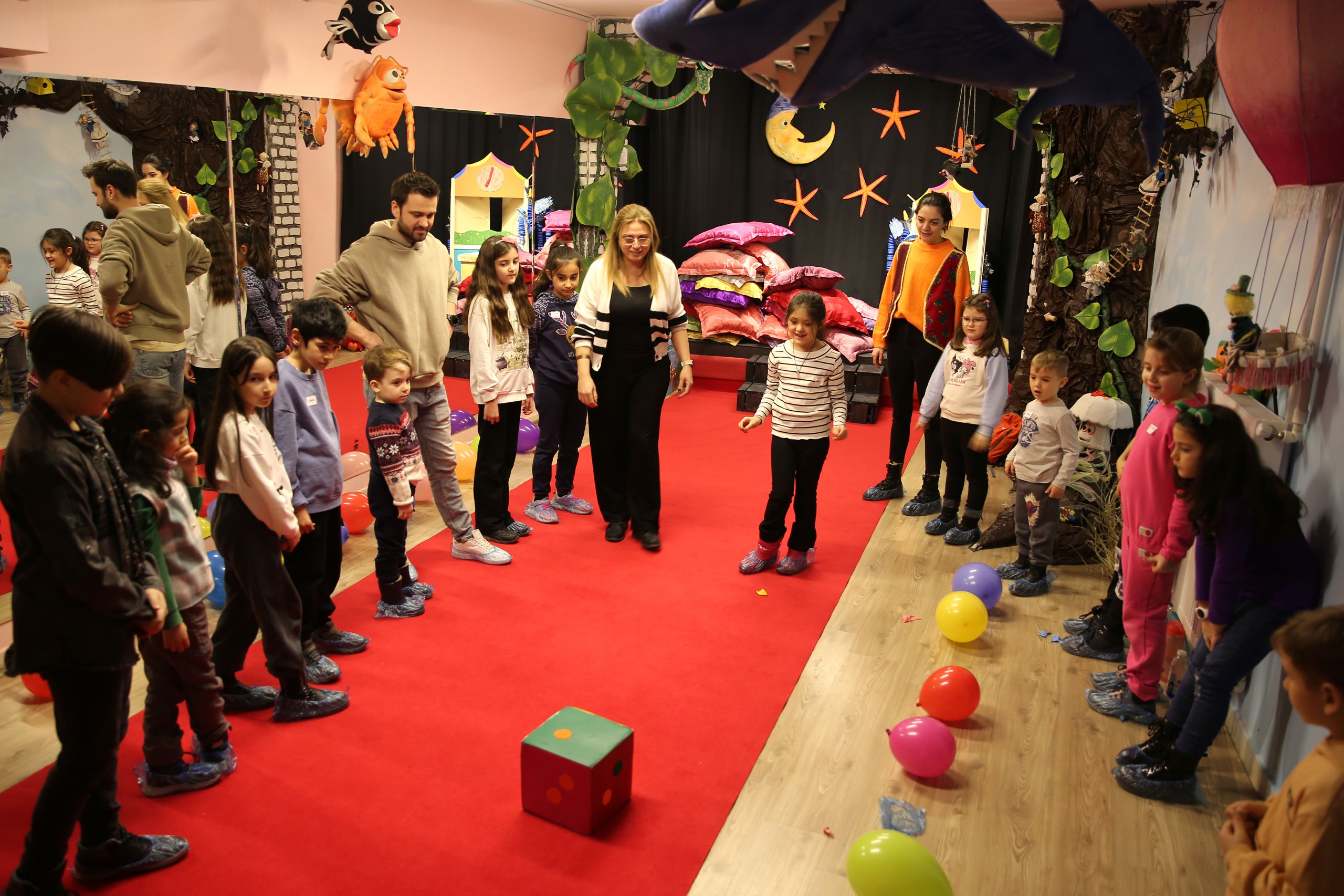 Eskişehir’de çocuklar için kukla atölyeleri açıldı