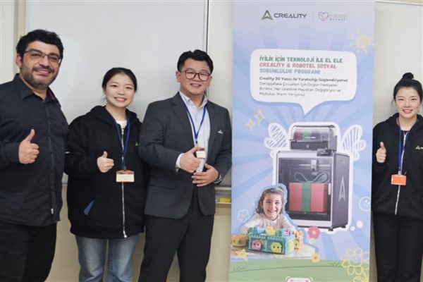 Robot El Derneği ve Creality iş birliğinde “İyilik İçin Teknoloji İle El Ele” etkinliği