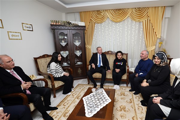 Cumhurbaşkanı Erdoğan, Malatya’da Uludağ ailesini ziyaret etti