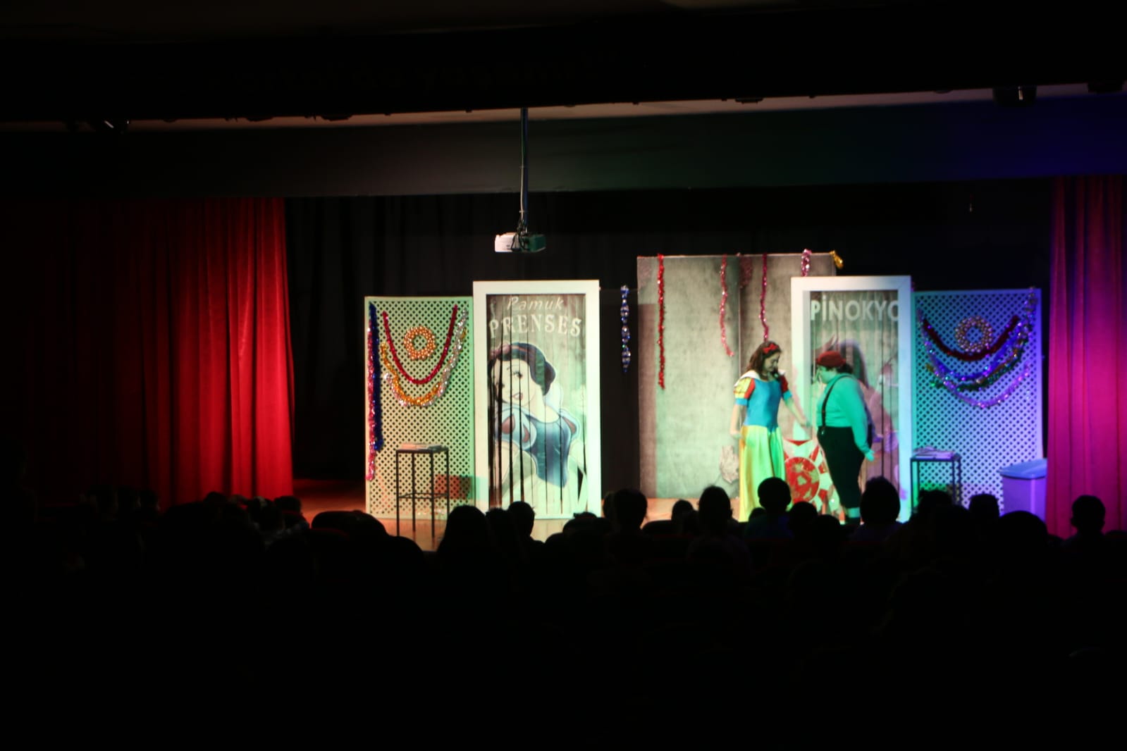 Kartal Belediyesi’nden çocuklar için  ”Çocuk Tiyatroları Şöleni” programı