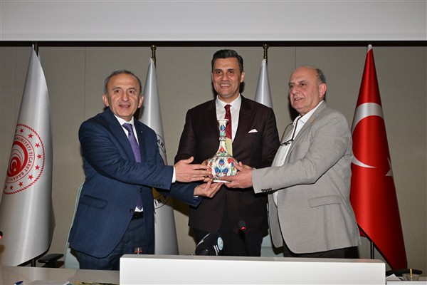 Başkan Zeyrek, Manisa TSO aylık olağan meclis toplantısına katıldı