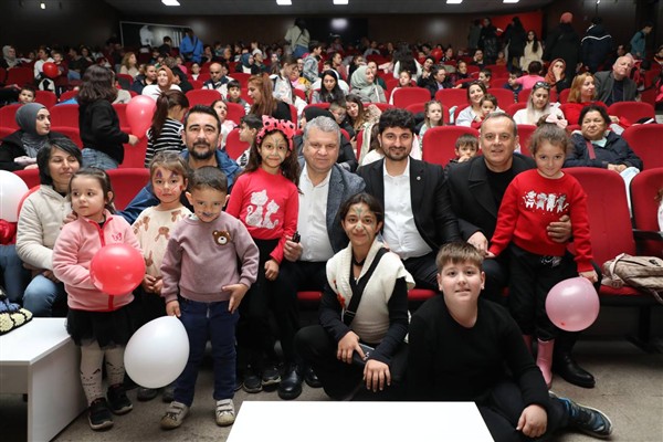 Edremit’te  “Çocuk Şenliği” etkinliği düzenlendi