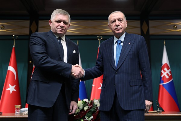 Cumhurbaşkanı Erdoğan: Slovakya’nın doğalgaz ihtiyacı için adım atacağız