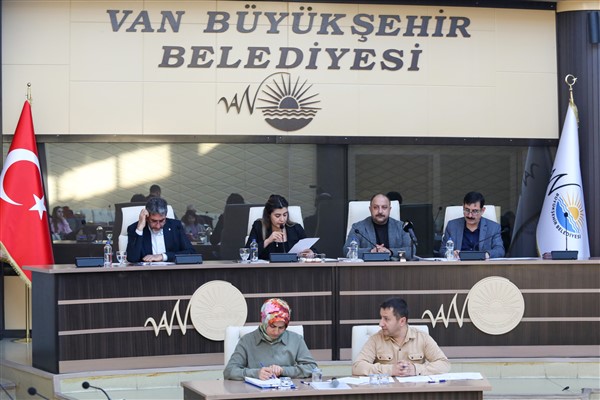 Van Büyükşehir Belediyesi Meclisi 3’üncü birleşimle devam etti