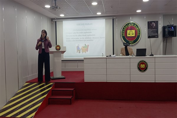 Diyarbakır Barosu Kadın Hakları Merkezi, ‘Adli Yardım Eğitim Programı’ düzenledi