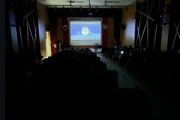 Mardin’de çocuklar için film etkinliği düzenlendi