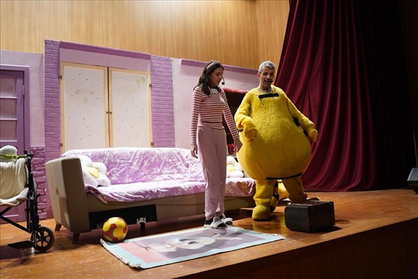 İnegöl Belediyesi Şehir Tiyatrosu, sanatseverlerle buluşuyor