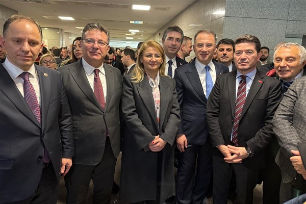 Bakırköy Belediye Başkanı Ovalıoğlu’ndan İmamoğlu’na destek