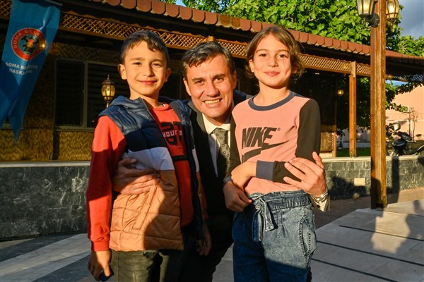 Zeyrek: Etkinliklerle çocuklarımızın yüzlerini güldürmeye devam edeceğiz