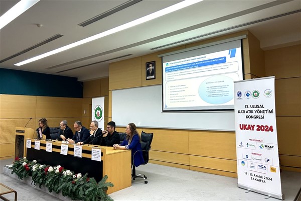 Manisa Büyükşehir Belediyesi, 12. Ulusal Katı Atık Yönetimi Kongresi’ne katıldı