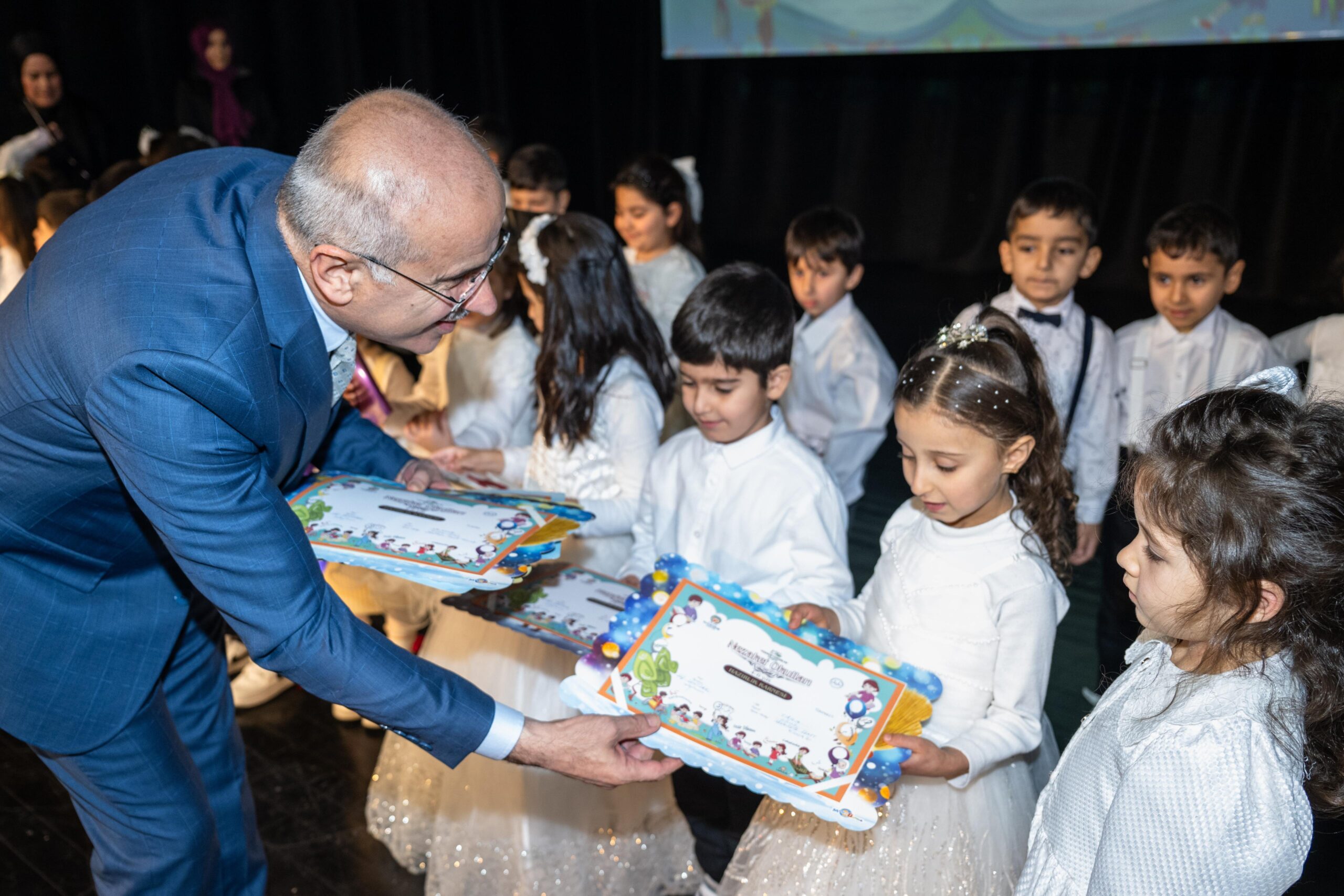 Başkan Er, Nezaket Okulları İlk Karnem Etkinliği Programı’na katıldı