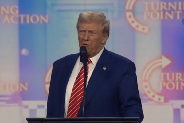 Zelensky, Trump’ın “öngörülemezliğinin” Rusya ile savaşı sona erdirebileceğini umuyor