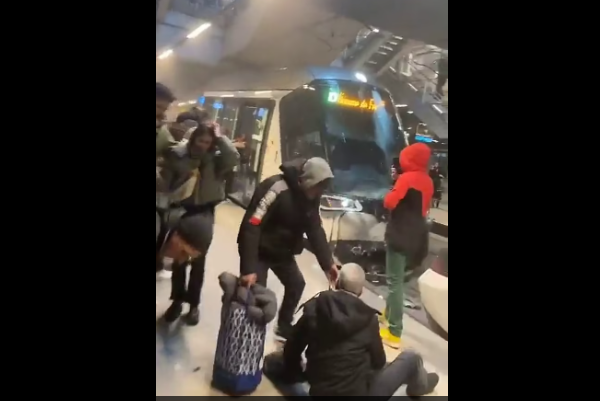 Fransa’nın Strazburg kentinde tramvayların çarpışması sonucu onlarca kişi yaralandı