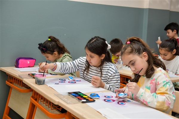 Esenyurt Belediyesi’nden çocuklar özel atölyeler