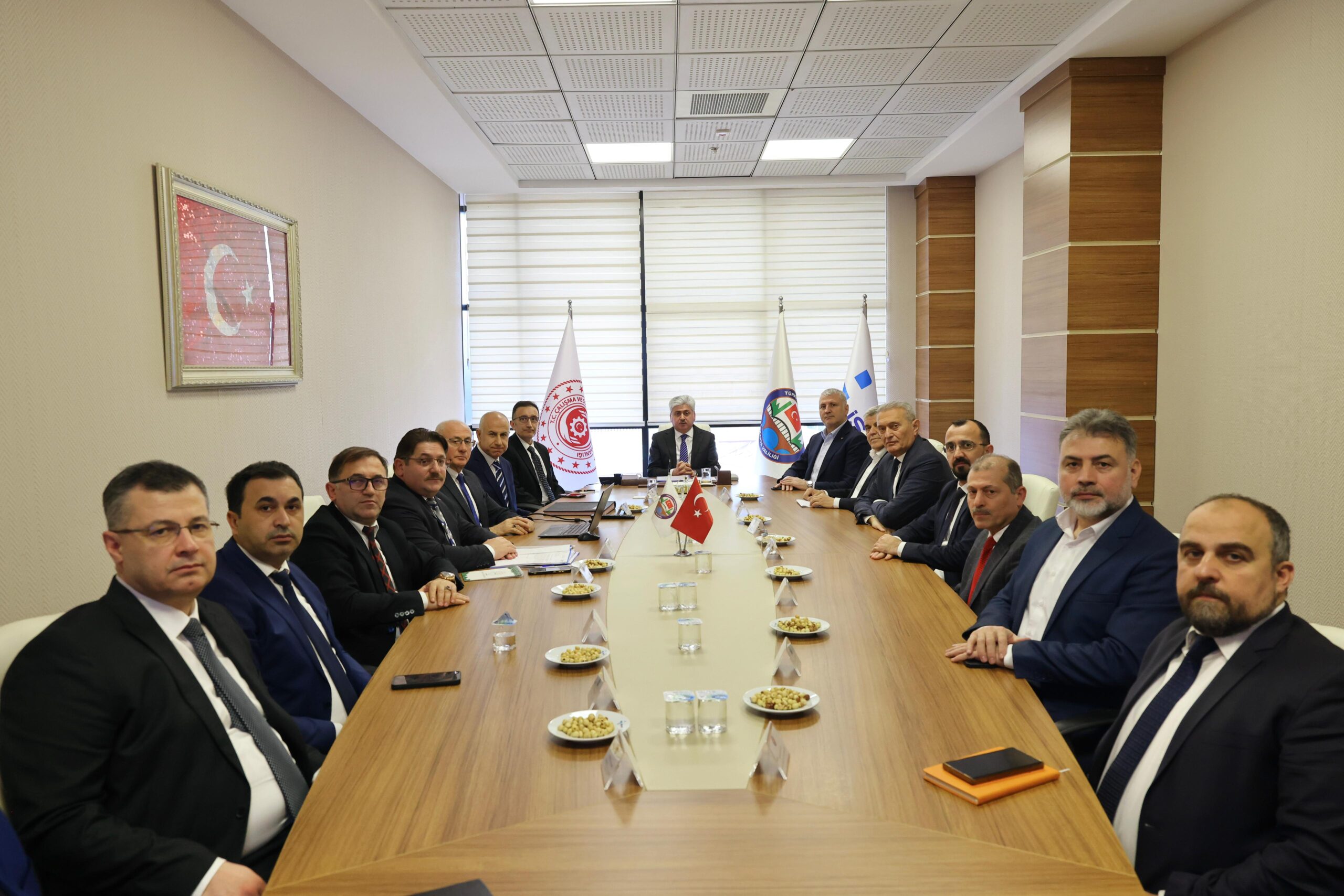 Vali Doğan, İl İstihdam ve Mesleki Eğitim Kurulu toplantısını yaptı