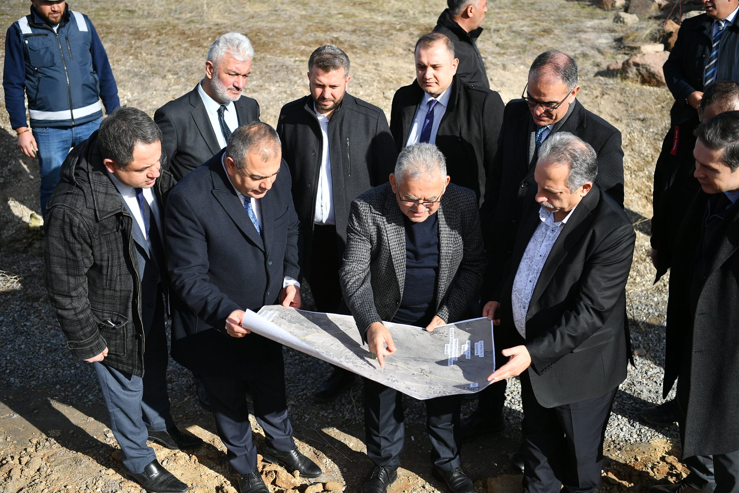 Başkan Büyükkılıç, Talas Başakpınar’da 11 milyon TL’lik yatırımı inceledi