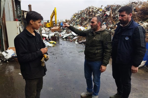 Siirt Belediyesi’nden hurdacılara çevre temizliği uyarısı