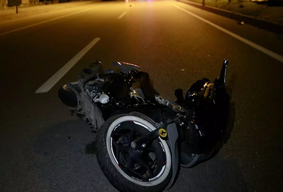 Fethiye’de Motosiklet Kazası: Sürücü Ağır Yaralandı