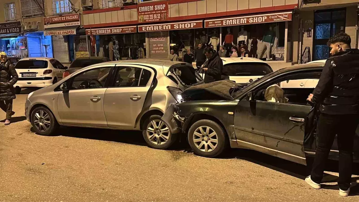 Adana’da Trafik Kazası: 3 Yaralı