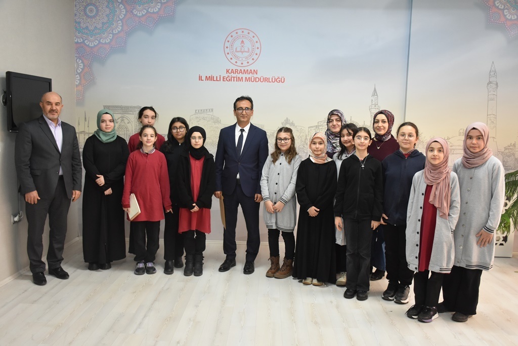 Karamanlı öğrencilerden Afrika ve Gazze’ye yardım