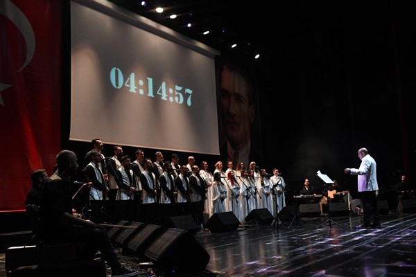 Antakya Medeniyetler Korosu, Osmangazi’de konser verdi