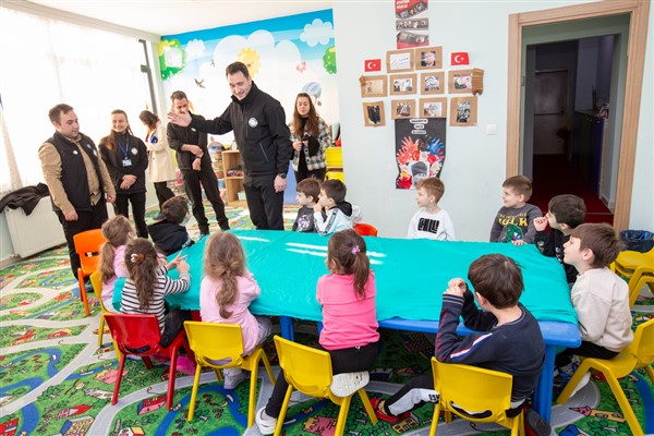 Büyükşehirden çocuklara temel afet bilinci eğitimi