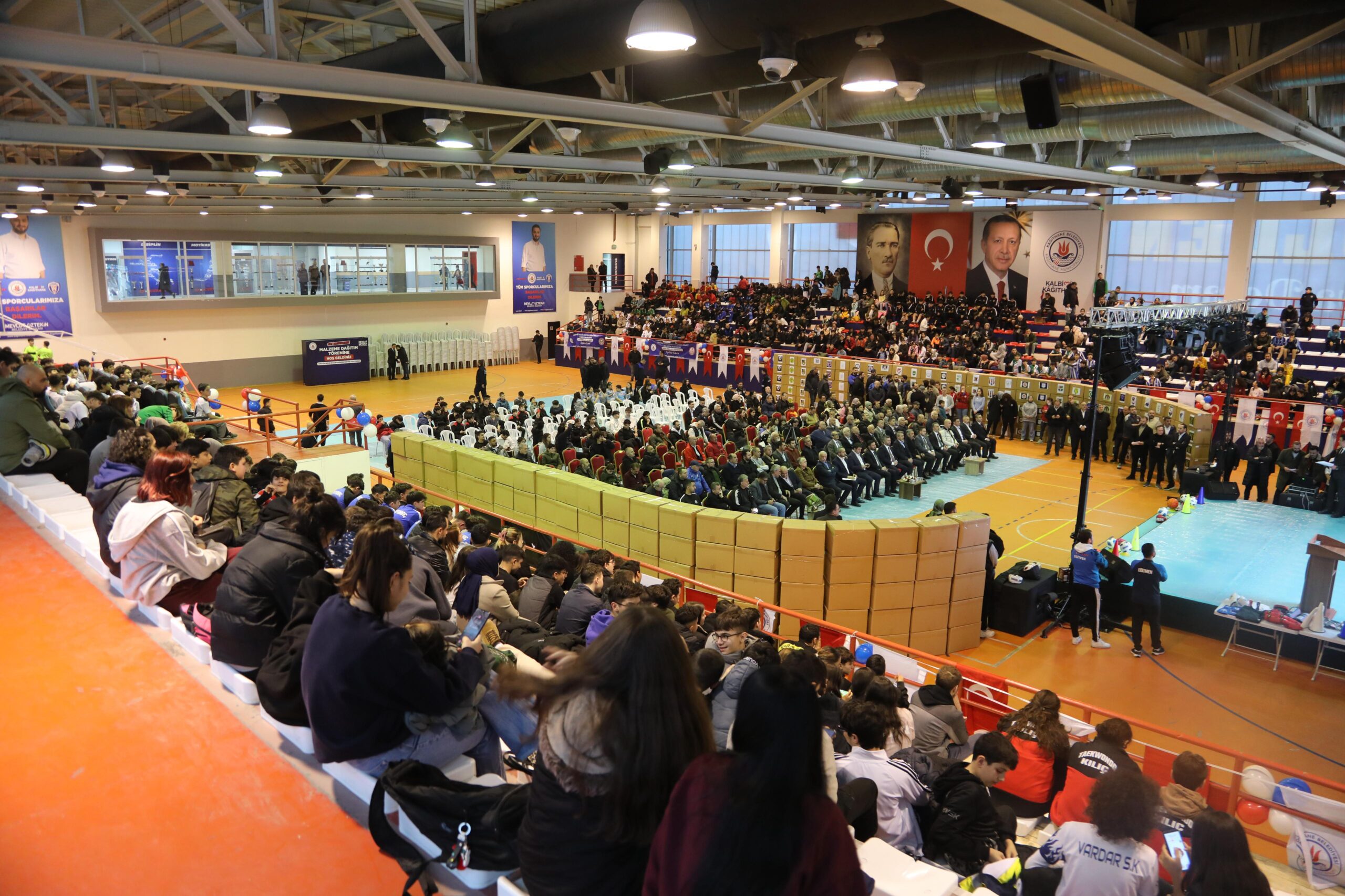 Kağıthane Belediyesi’nden amatör spor kulüplerine destek