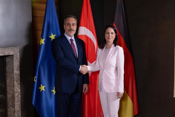Bakan Fidan, Alman mevkidaşı Baerbock ile bir araya geldi