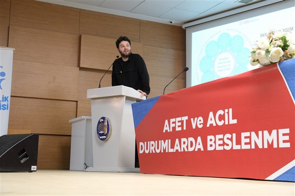 Çorum’da Kent Konseyi’nden “Afet ve Acil Durumlarda Beslenme” konferansı