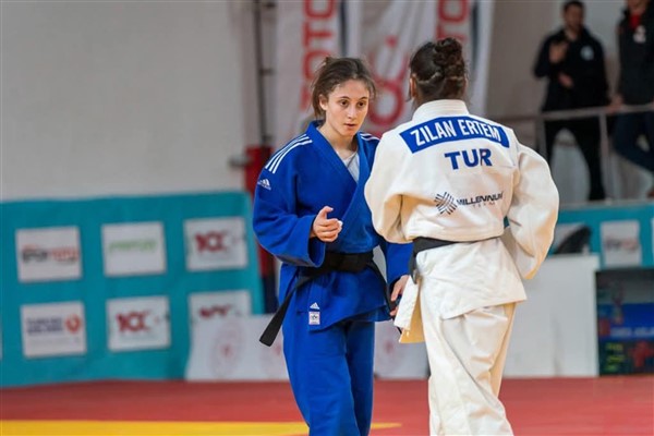 Karamanlı judocu Sıla Durmaz, Türkiye üçüncüsü oldu