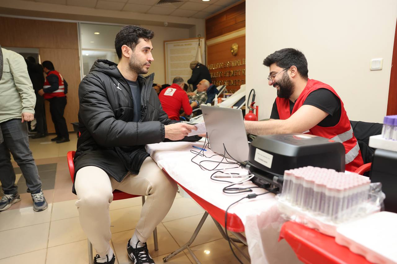 Çayırova Belediyesi Basketbol Takımı sporcuları, kan bağışında bulundu