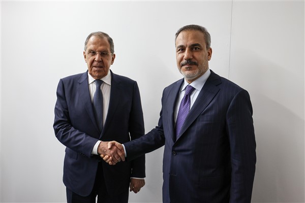 Dışişleri Bakanı Fidan, Rusya Federasyonu Dışişleri Bakanı Lavrov ile görüştü
