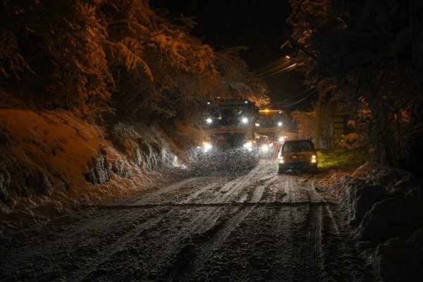 Giresun’da kar yağışı nedeniyle çalışma sürdürüldü