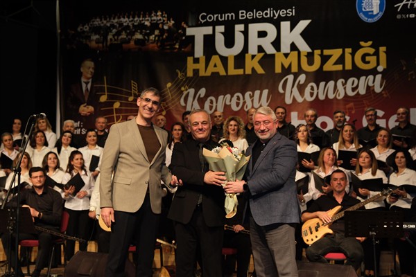 Çorum’da Türk Halk Müziği Korosu, konser gerçekleştirdi