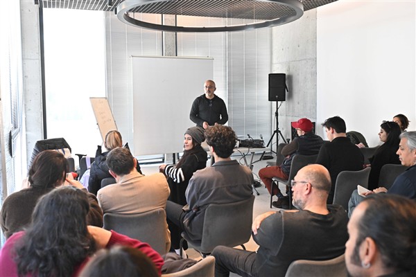 Muratpaşa’da “Podcast Atölyesi” düzenlendi