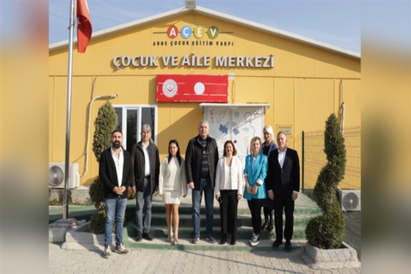 Mercedes-Benz Türk’ten 6 Şubat depremlerinin 2’inci yılında Hatay Yaşam Kenti’ne ziyaret