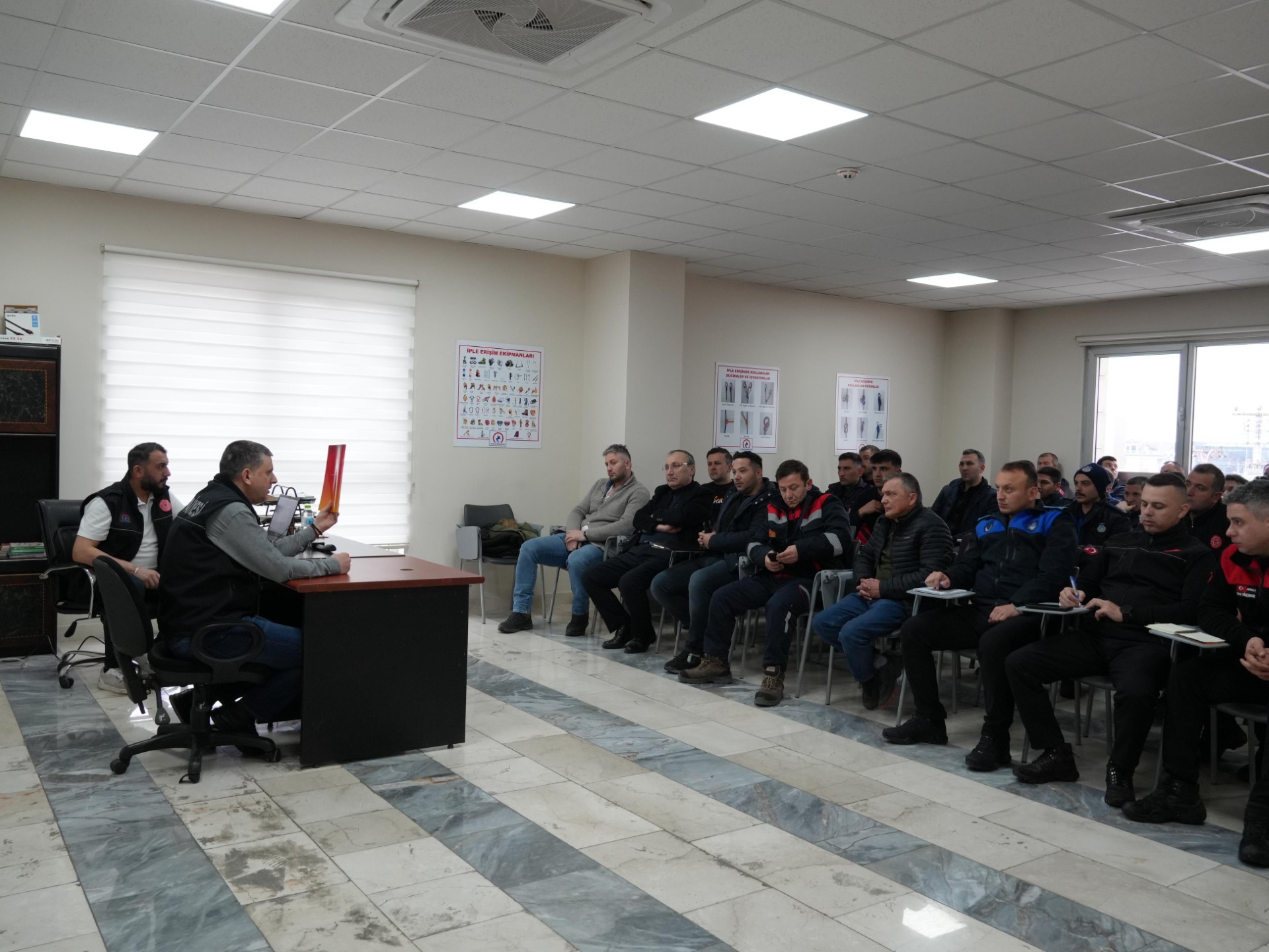 Düzce itfaiyesinden yangın eğitimi