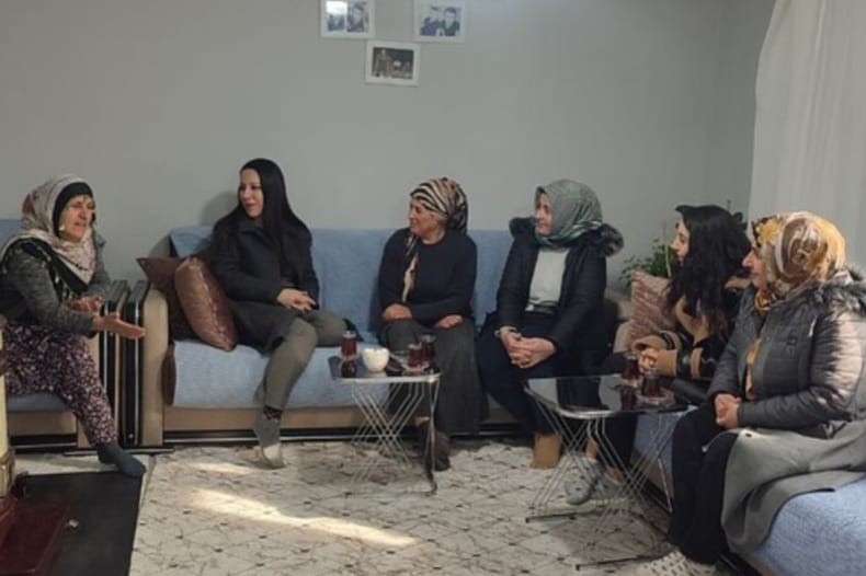 Lice Belediyesi’nden Kumluca Mahallesi’nde hane ziyareti